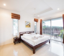 Вилла с видом на бассейн в Отель The Oriental Beach Pearl