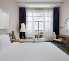 Улучшенный номер с видом на береговую линию в Radisson Завидово