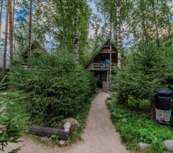 Коттедж Дуплекс с красивым видом из окна в Коробок-Хуторок