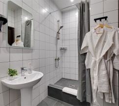 Твин (c двумя кроватями) улучшеный в Seven hills