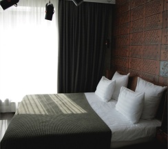 Семейный номер с двумя спальнями (первый этаж) в Hills Polyana hotel&SPA