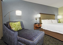 Номер в Hampton Inn Austin/Airport Area South