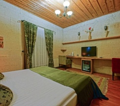 Двухместный люкс Улучшенный с террасой и джакузи двуспальная кровать в La Casa Cave