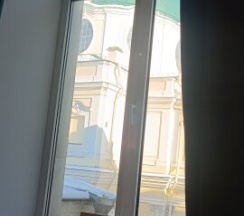 Апартаменты с видом на Базилику св. Екатерины в Москва