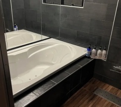 Одноместный номер Standard двуспальная кровать в Hotel Noah Resort Sakuranomiya - Adults Only