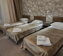 4- местный номер с раздельными кроватями в Жемчуг
