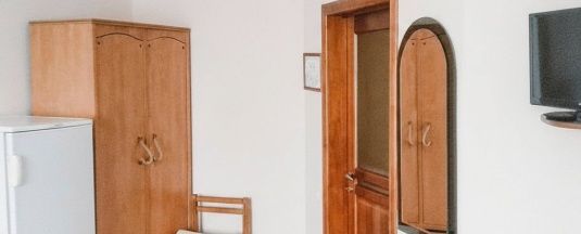 Номер эконом с 3 односпальными кроватями в Smart Hotel