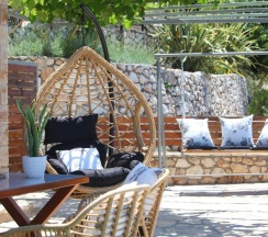 Коттедж с 2 комнатами в Georgia Villas