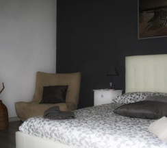 Коттедж в T T house