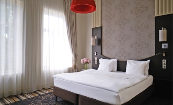 Номер Classic c двуспальной кроватью в Mercure Rostov on Don Center
