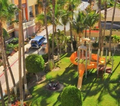 Апартаменты в Special Offer, Unbeatable Location - 2BR Suite