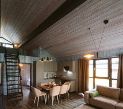 Дом с камином и сауной (до 8 гостей) КРАТОС в Berloga Country Resort
