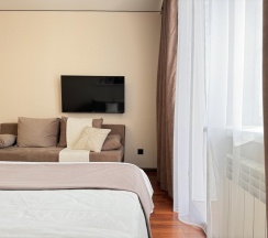 1-комнатные апартаменты студия №214 в Hugge Place