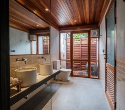 Двухместный люкс Executive двуспальная кровать в Banana Fan Sea Resort