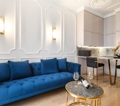 Апартамент с видом на море и балконом в Grand Royal Residences