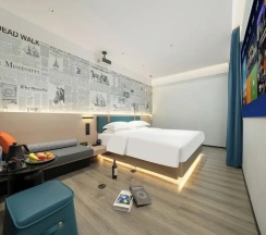 Двухместный номер Basic (двуспальная кровать) в Lan Wan International Hotel