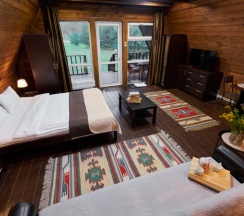 Дом семейный на четверых в Алино