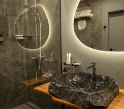 Вилла дуплекс апартаменты с бассейном в Маральник Altai Palace