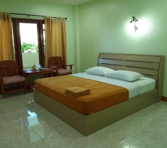 Двухместный номер Superior двуспальная кровать в Karon Village Hotel