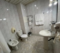 2-местный полулюкс однокомнатный первой категории (4 корп.) в Амакс Ершово