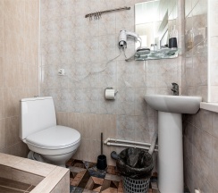 Четырехместный Стандартный номер с двухъярусной кроватью в гостевом доме SV на 3 этаже в Милка