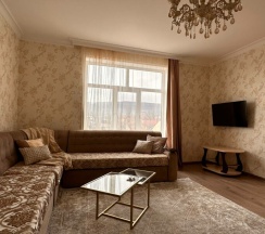 Двухэтажные апартаменты в центре в Как Дома 05