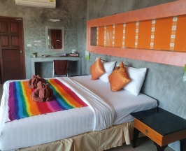 Двухместный номер Deluxe с видом на море двуспальная кровать в Saikaew Boutique Hotel