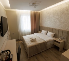 Стандартный двухместный номер с двуспальной кроватью в VS Hotel