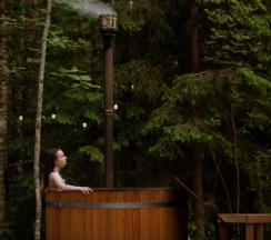 Дом №5 с панорамным видом в Deep Lake House