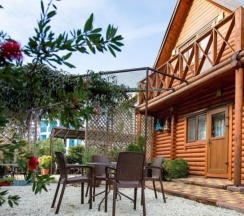 Двухэтажный коттедж в Galla