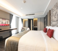 Двухместный номер Premium двуспальная кровать в Ramada Plaza by Wyndham Chao Fah