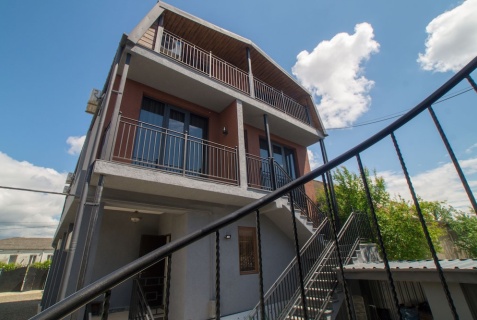 Кутаиси: Апартаменты Prestige Guest House