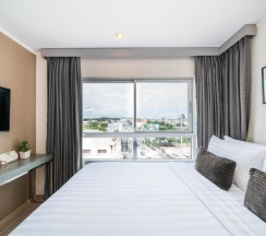 Люкс с 2 комнатами в The Grass Serviced Suites by At Mind