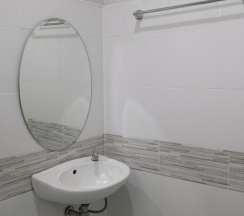 Двухместный номер Standard двуспальная кровать в NK Garden Hotel @Suratthani Airport