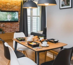 Апартаменты с 2 комнатами с балконом в Barbakan Residence Old Town