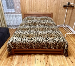 Трехместный номер с собственной ванной комнатой в Кругозор 2