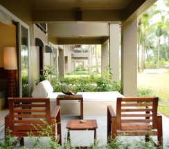 Номер Premier с видом на сад в Southsea Khaolak Beach Resort