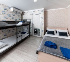 Четырехместный Стандартный номер с двухъярусной кроватью в гостевом доме SV на 3 этаже в Милка