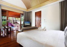 Pool Villa с 2 комнатами с балконом и beachfront в Отель Graceland Khaolak Beach Resort