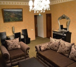Роскошный номер-студио в Ani hotel