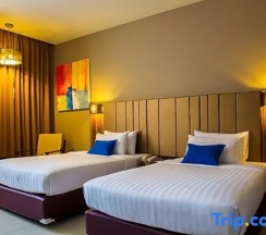 Номер Superior с видом на реку в Grand Howard Hotel Bangkok