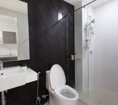 Номер Standard в Ozone Condotel Kata Beach