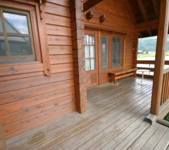 Апартаменты с красивым видом из окна в Log Cottage Tomato