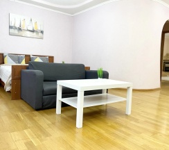 Апартаменты в Квартира на Дзержинского 33
