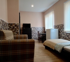 Трёхместный номер с раздельными кроватями "Стандарт" в Морской