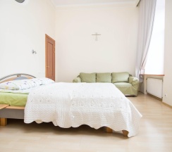 3-комнатные апартаменты студия в Apart24