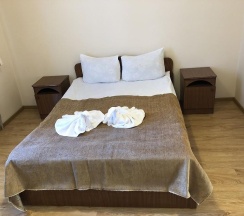 Двухкомнатный семейный в Докса