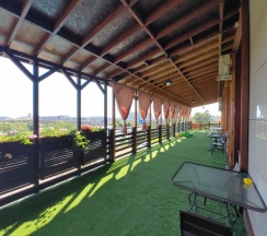 Люкс с террасой в Art Home