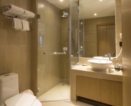 Двухместный номер Deluxe с балконом двуспальная кровать в Chaweng Cove Beach Resort
