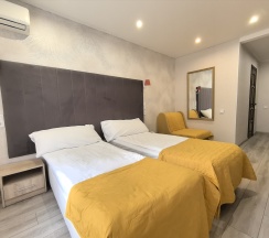 Стандарт (с двумя раздельными кроватями) в Рослеспром